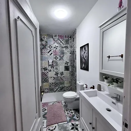 Apartamento Turistico En - Wifi, Netflix, Smart Tv Gratis *