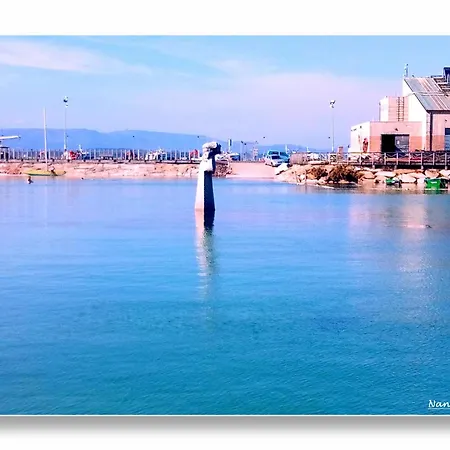 Apartamento Turistico En - Wifi, Netflix, Smart Tv Gratis *